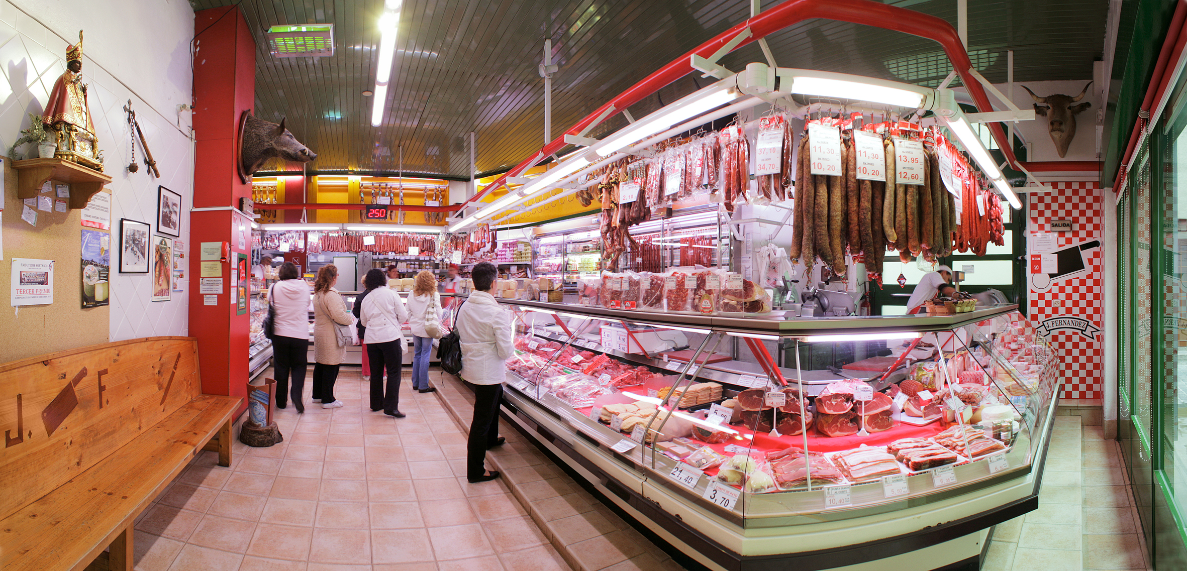 CARNICERÍA JESÚS FERNANDEZ S.L. INTERIOR